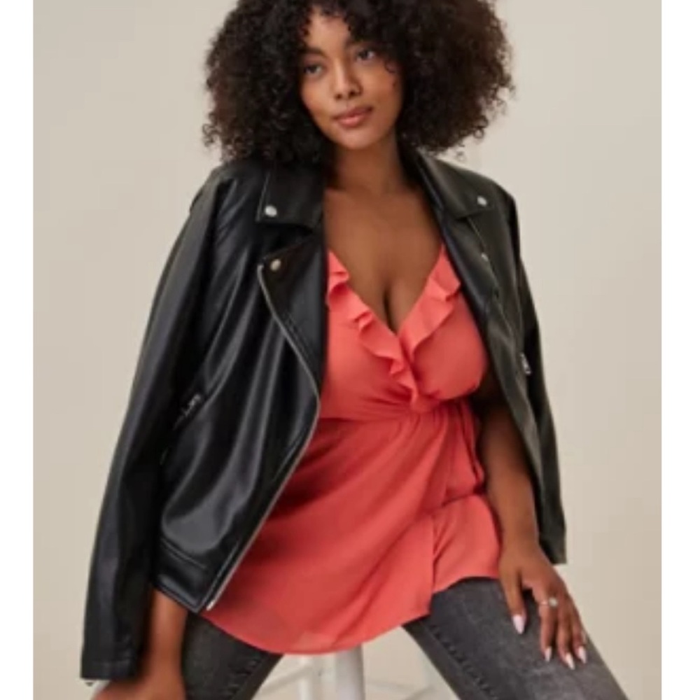 Torrid size 5 top